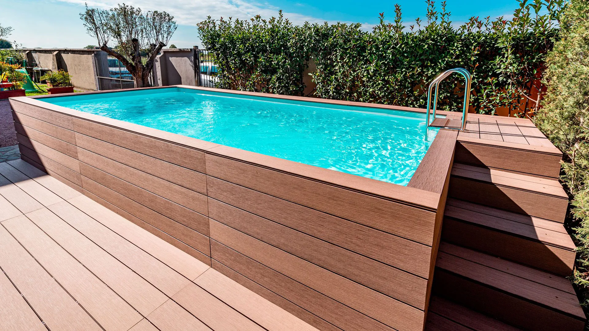 piscina fuori terra rivestita